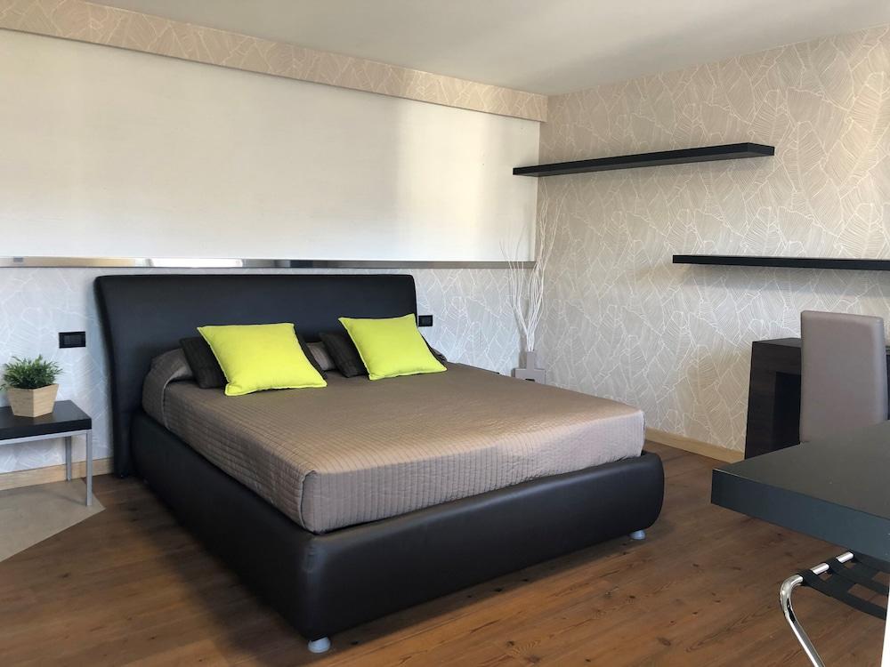Hotel Isola