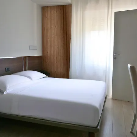 Hotel Isola Verde Torbole Sul Garda Extérieur photo