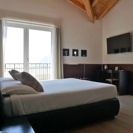 Hotel Isola Verde Torbole Sul Garda Extérieur photo