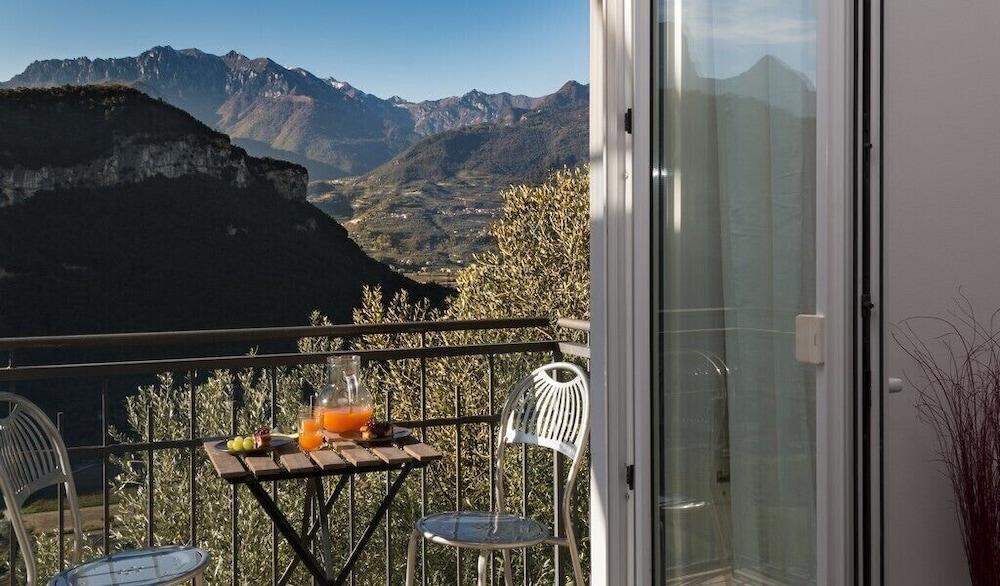 Isola Hotel Torbole Sul Garda