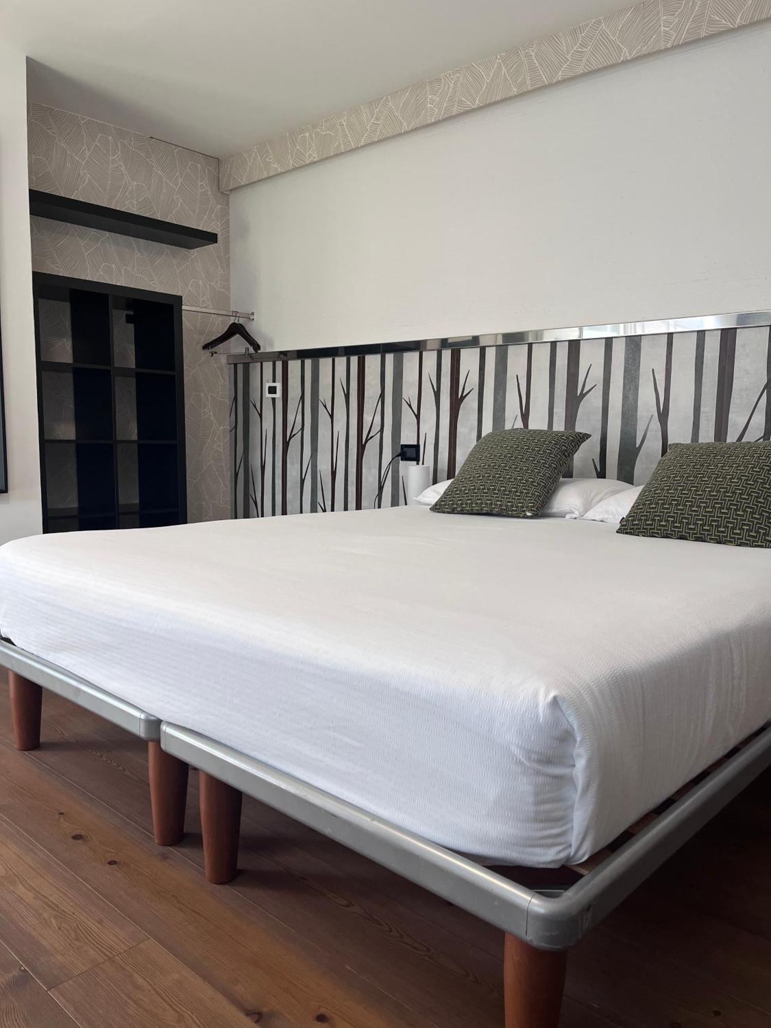 Isola 3* Torbole Sul Garda