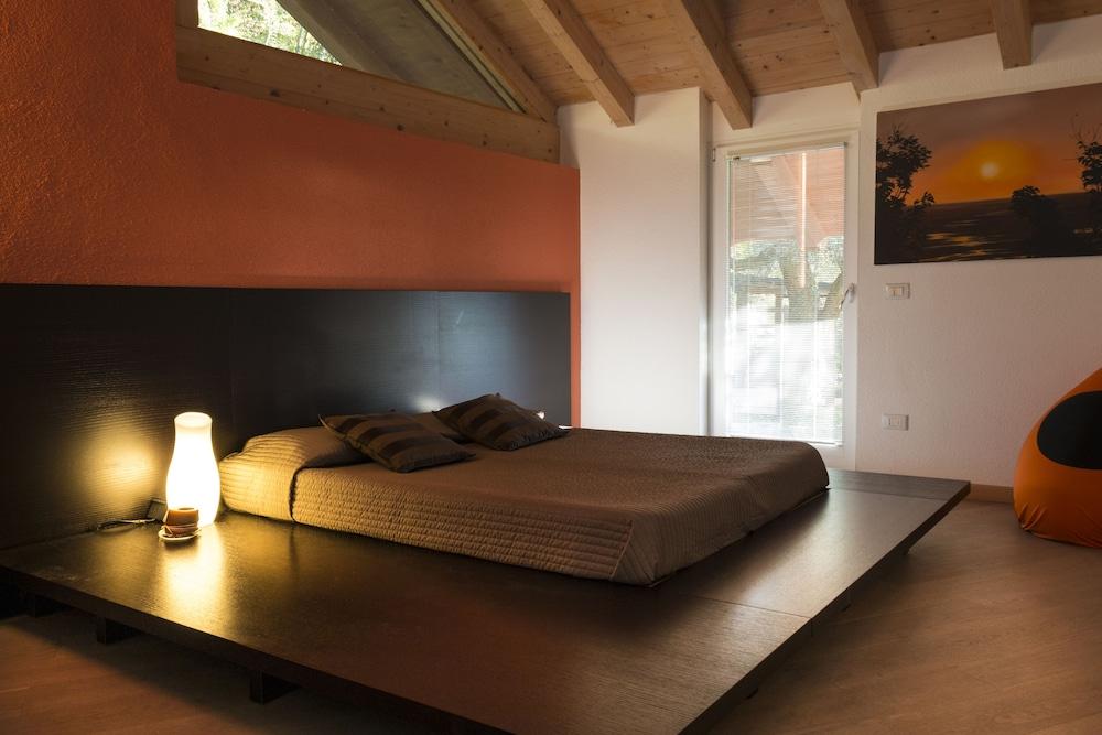Hotel Isola 3*